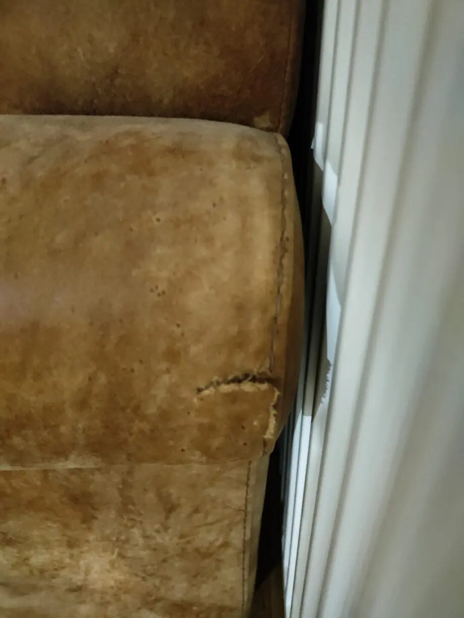 Vintage-Style Leather Sofa with Natural Distressed Finish
