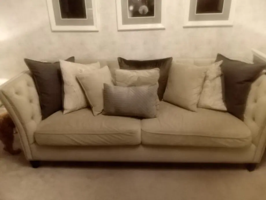 2 sofas, one 4 seater and one 2 seater
