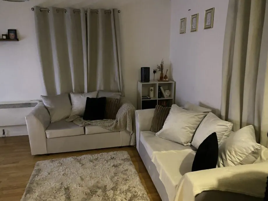 Cream 2+3 seater sofas