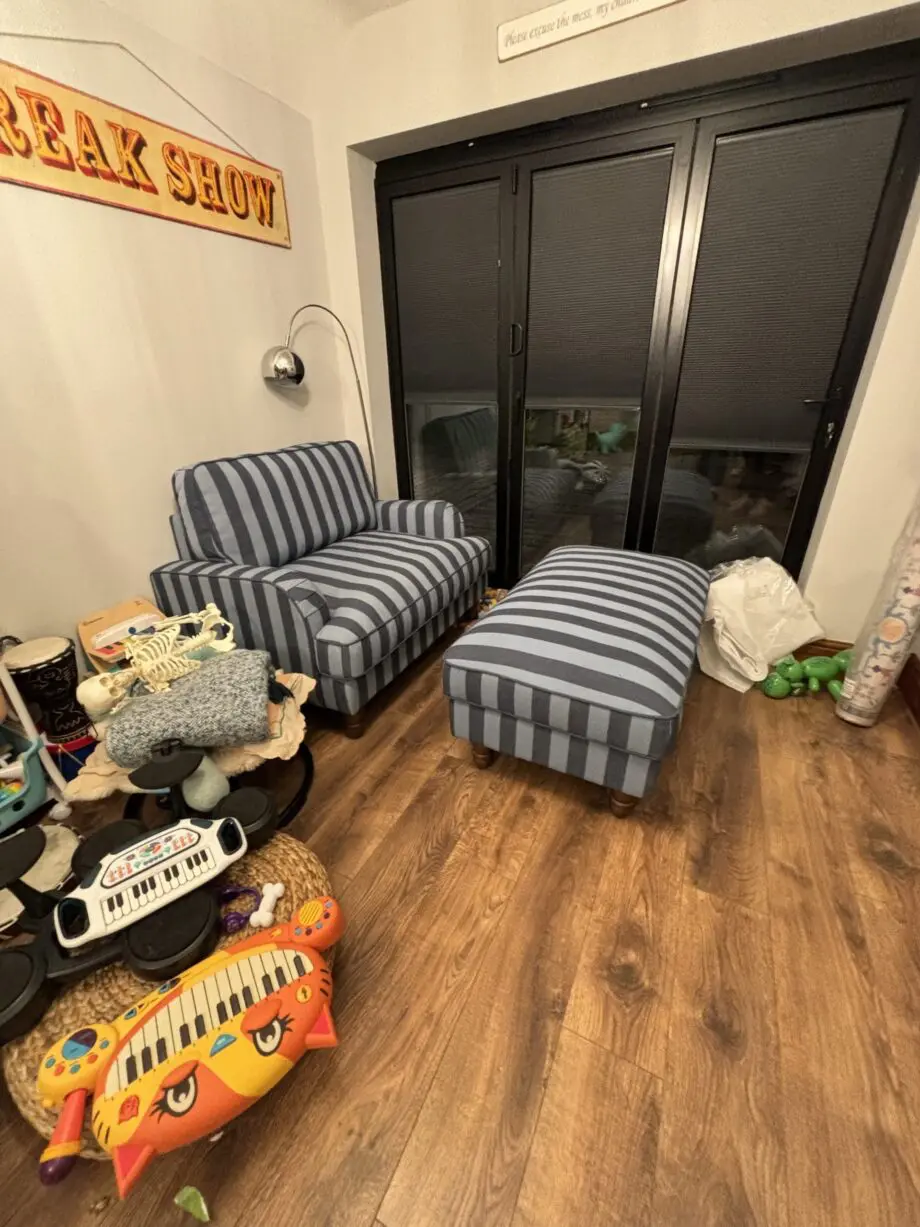Snuggle chair plus footstool