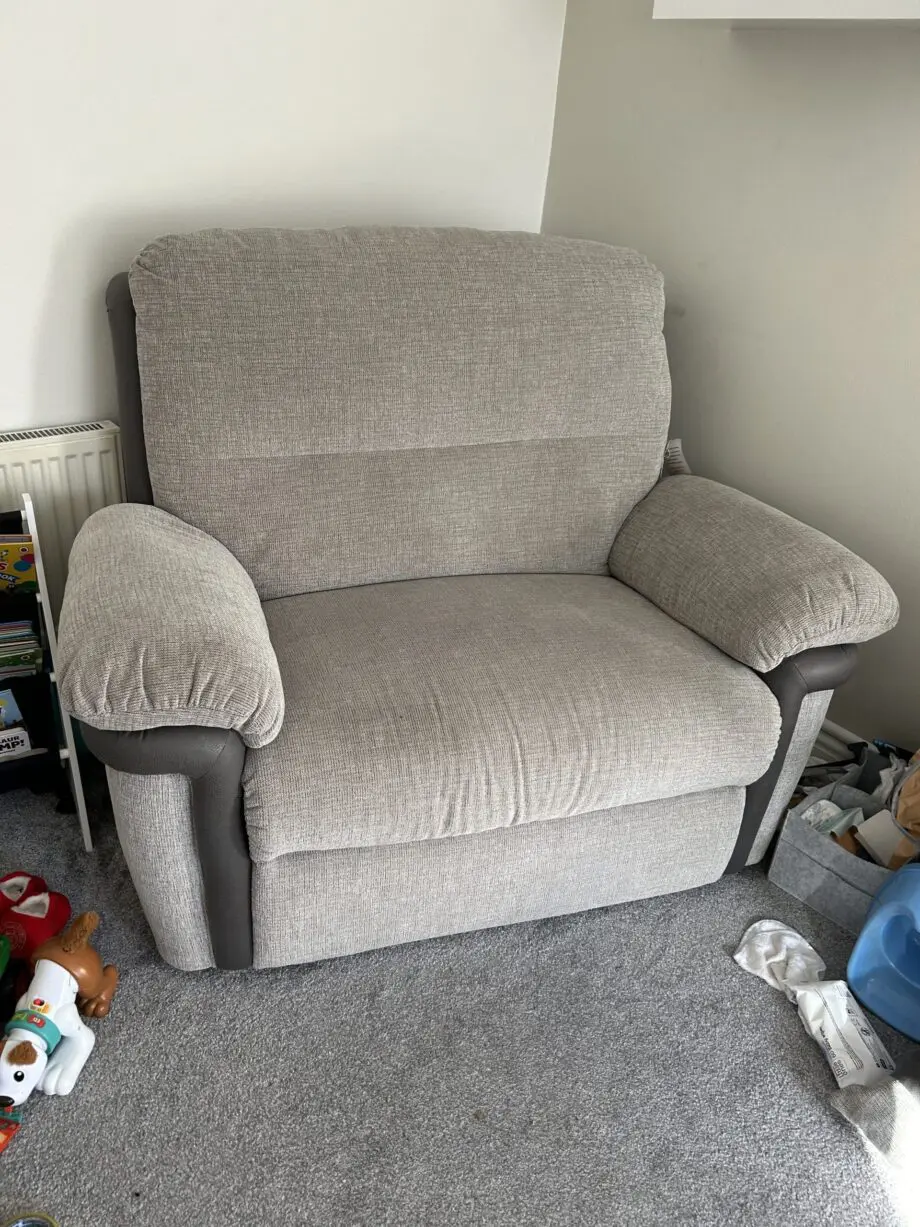 Electric recliner love chair