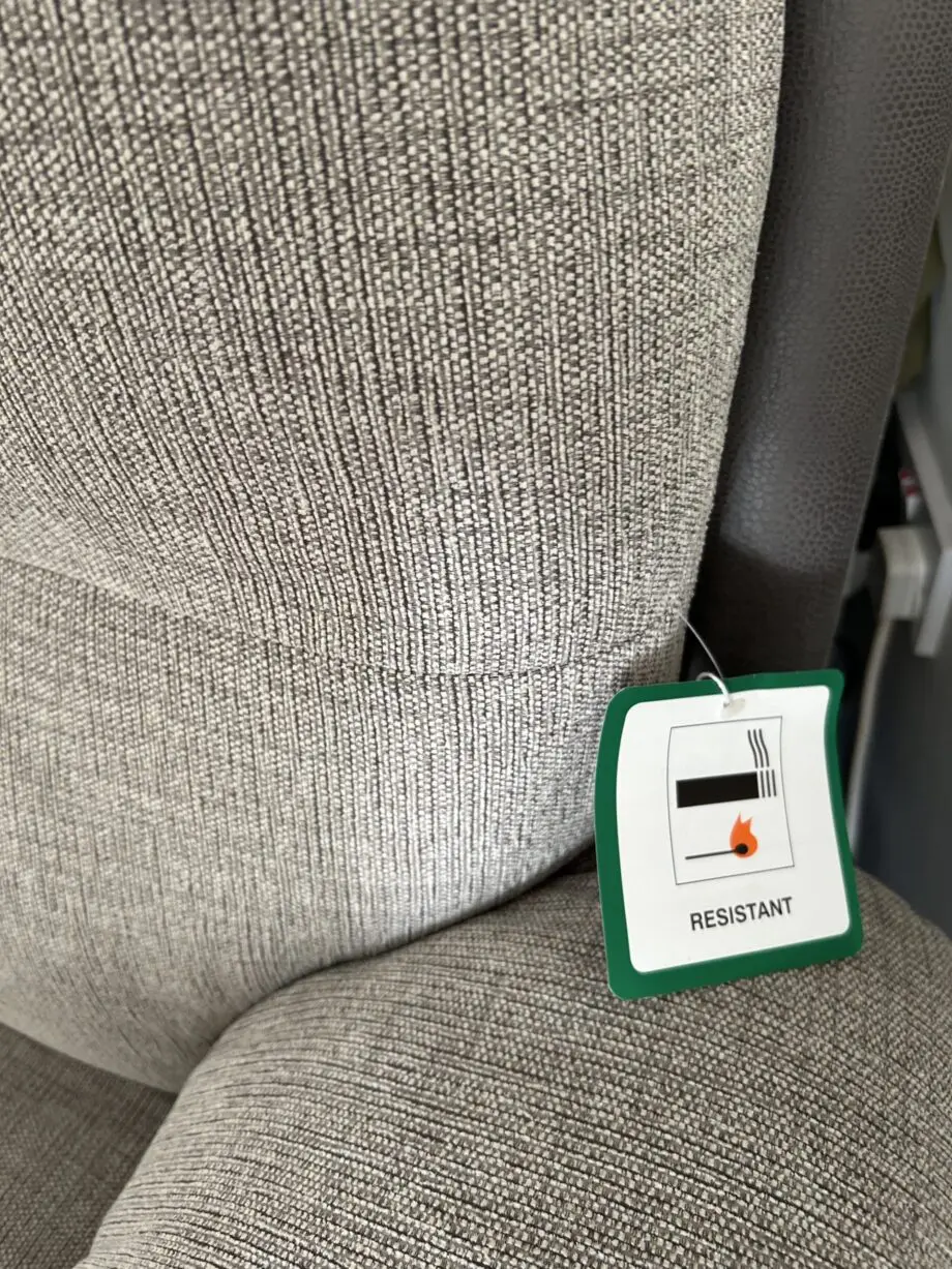 Electric recliner love chair