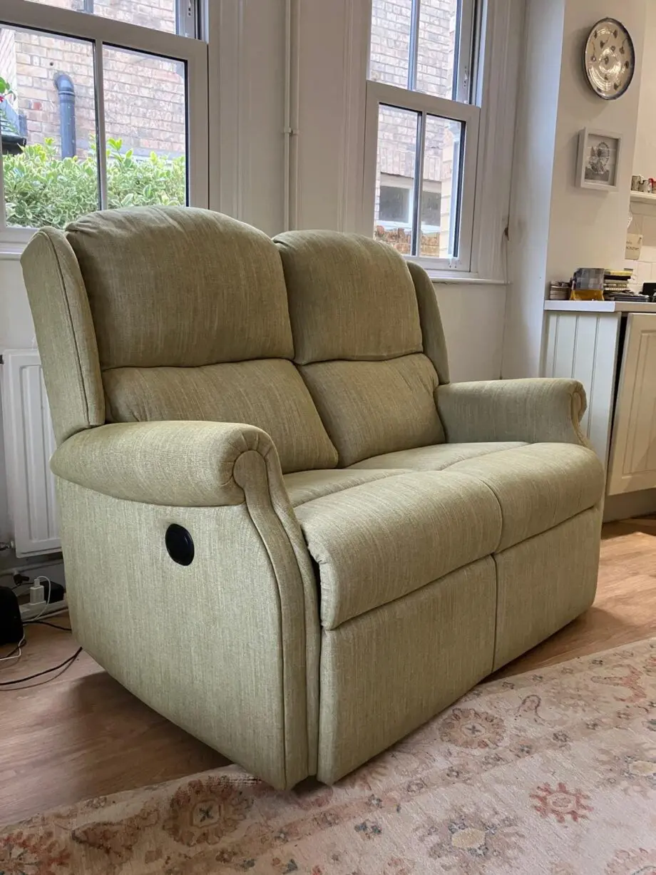 HSL BURROWS 2-SEATER RECLINER SOFA Monza Pampas (green)