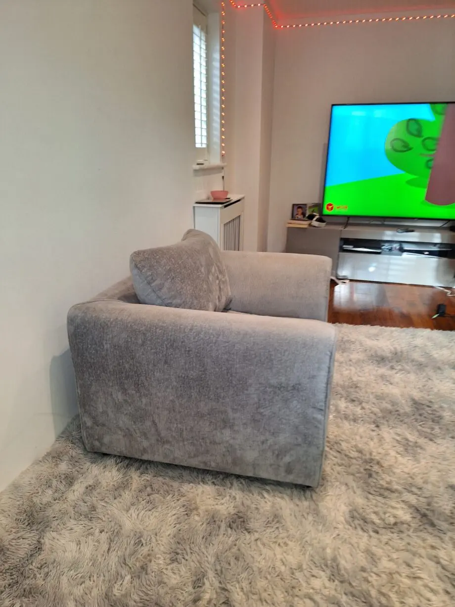Light grey single sofa