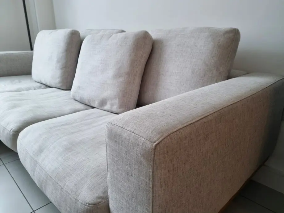 Newport luxurious 2-piece Chaise sofa