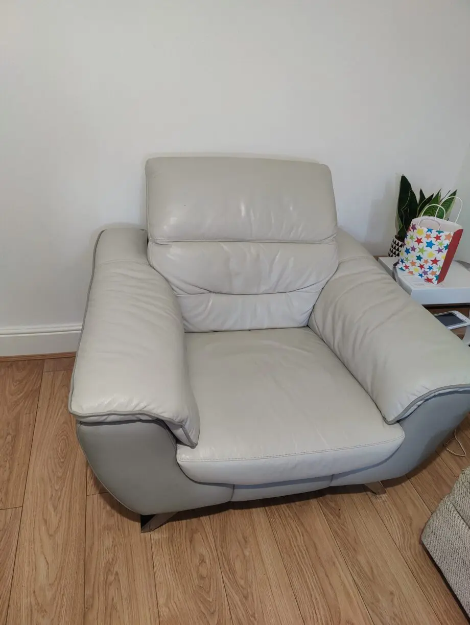 2+1 seater sofa.