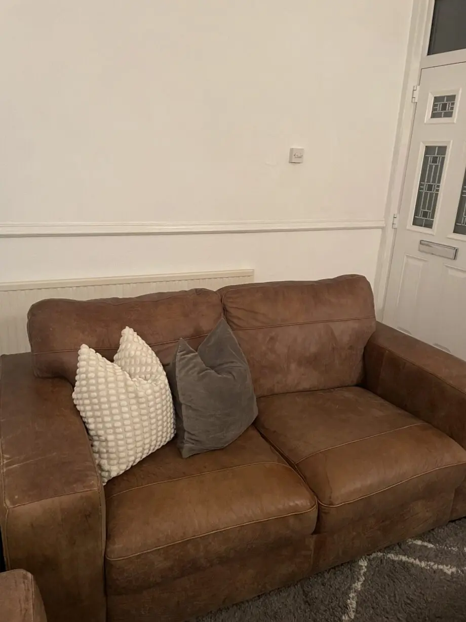 DFS Julius leather sofa