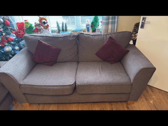 2 sofas