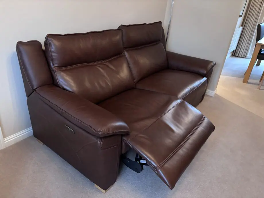 Furniture Village Utah Power Recliner 3 seat and 2 x arm chair