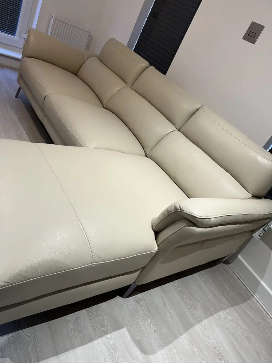 Leather Missouri 3 Seater Right Hand Facing