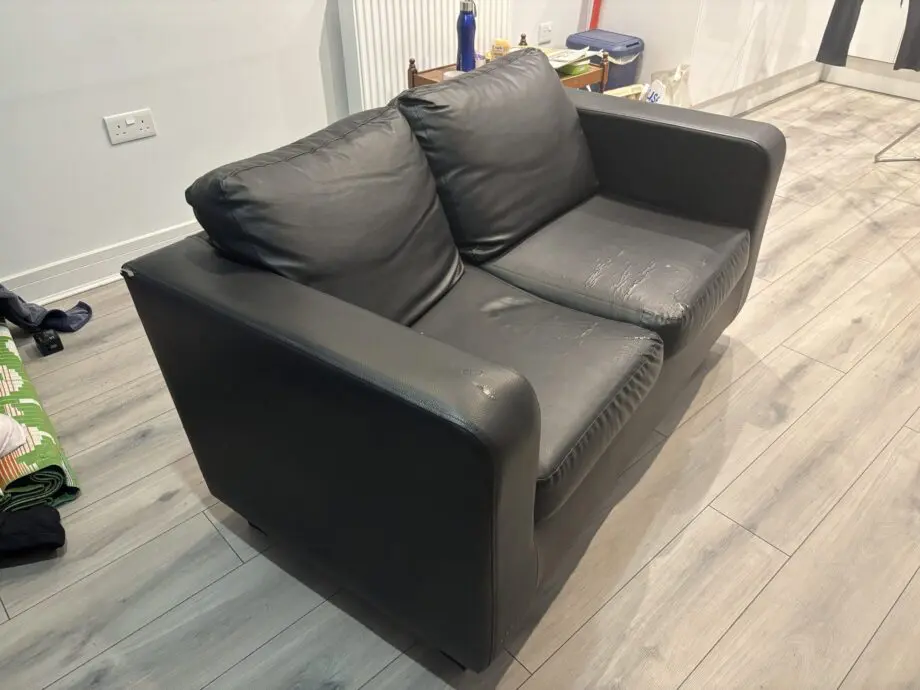 Sofa (2 seater)