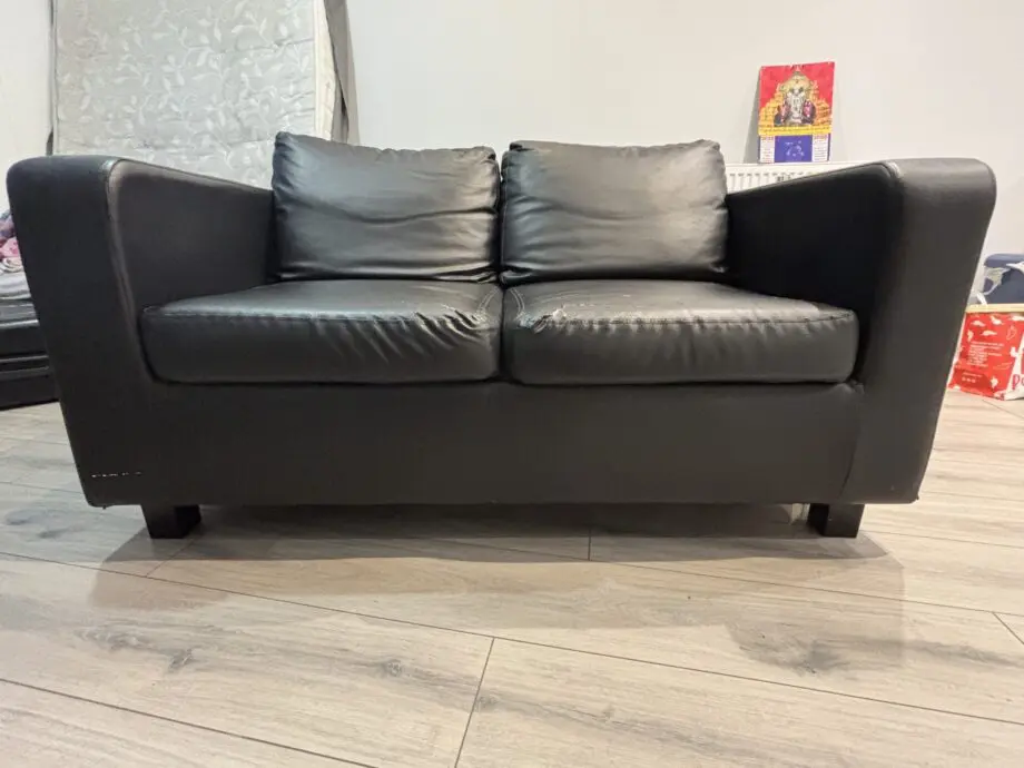 Sofa (2 seater)