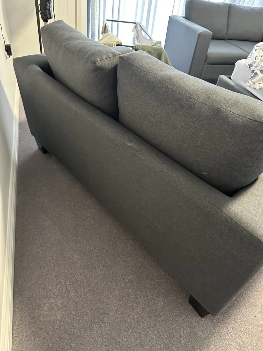 2 sofas (2 seater)