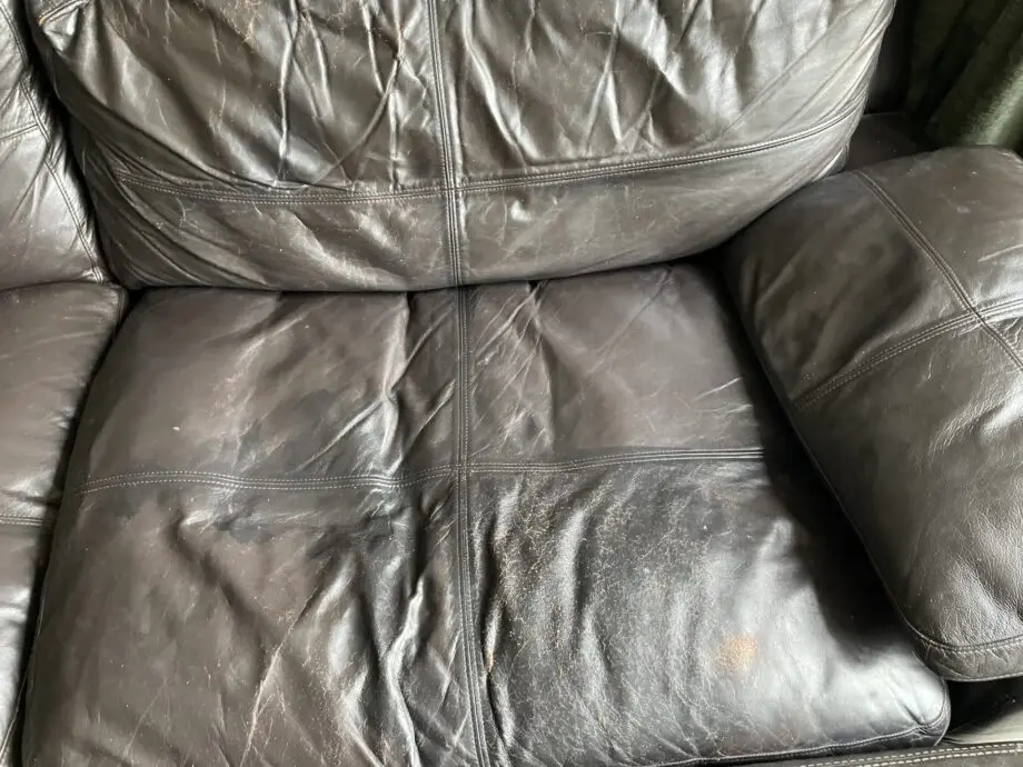 Leather corner sofa