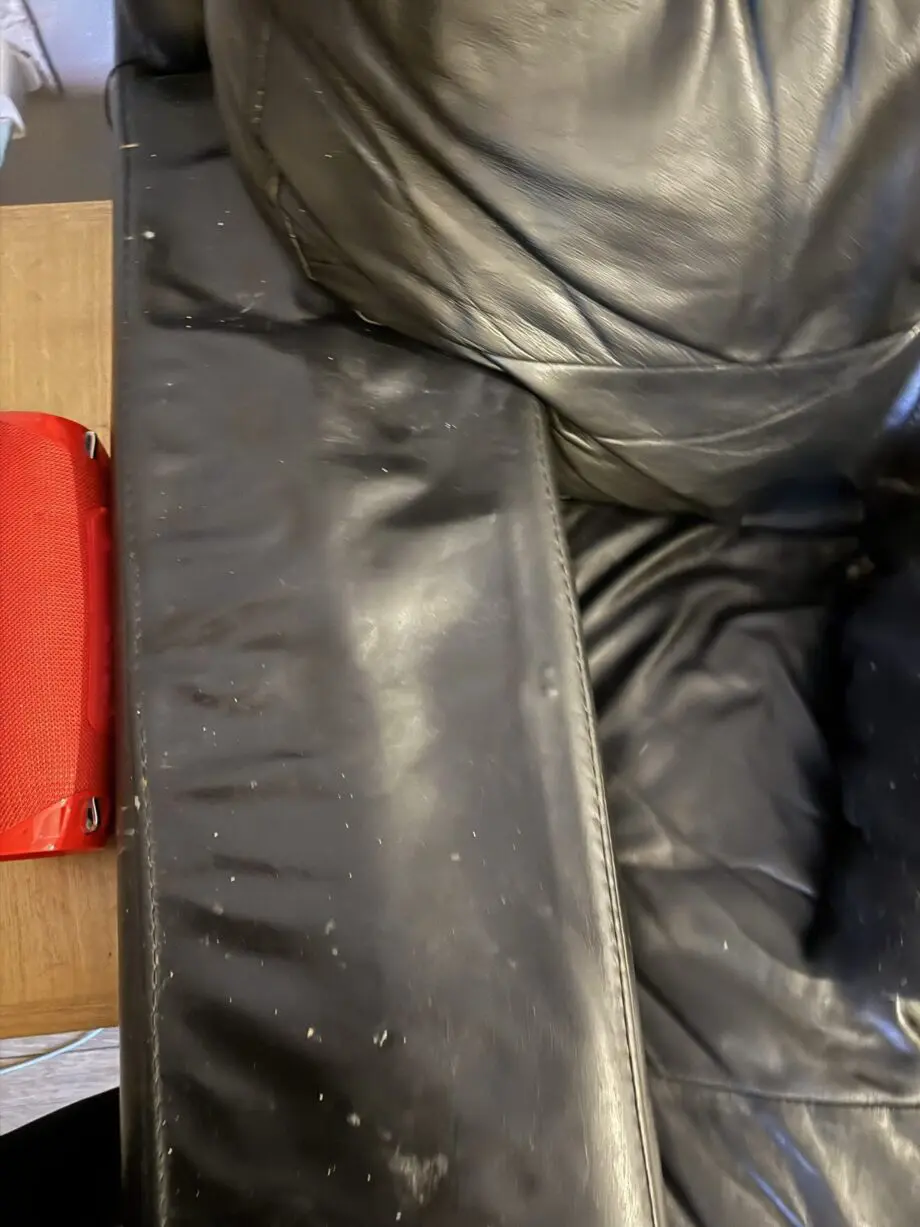 Black leather , big 3/4 seater and a 2/3 seater