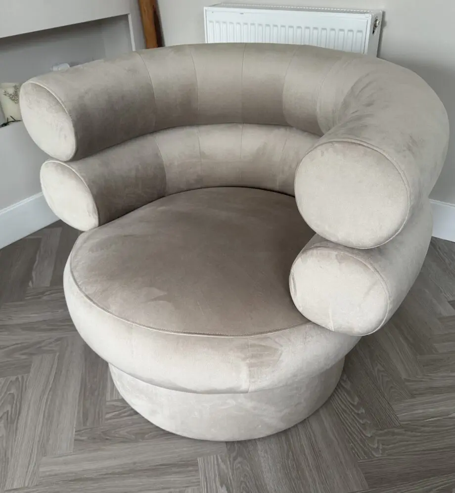 2 Fritzovia Accent Chairs. BN