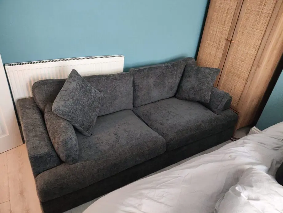 Brand new Solace+Co Drew 3 Seater Charcoal Chenille Sofa