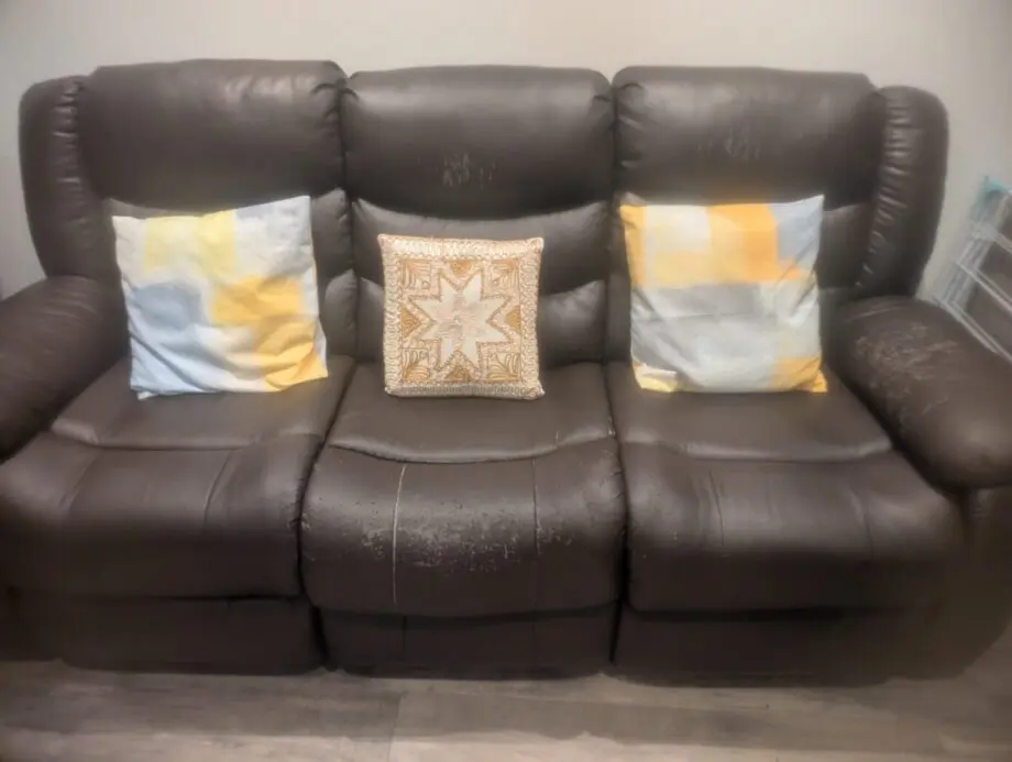 3 seat sofa and 2 seat sofa