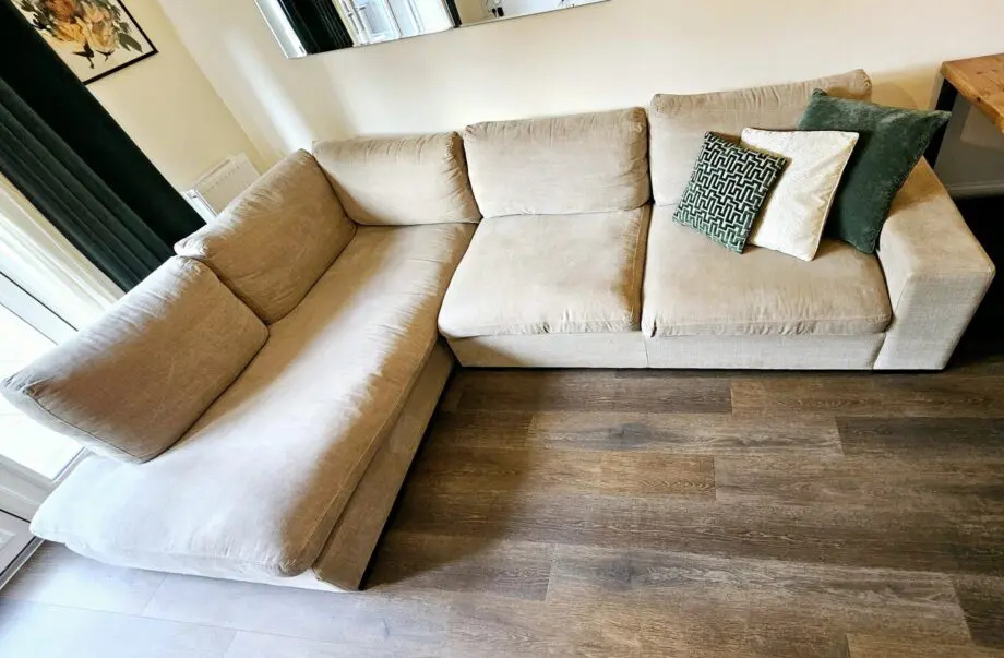 Moradillo IZU Right hand Corner sofa