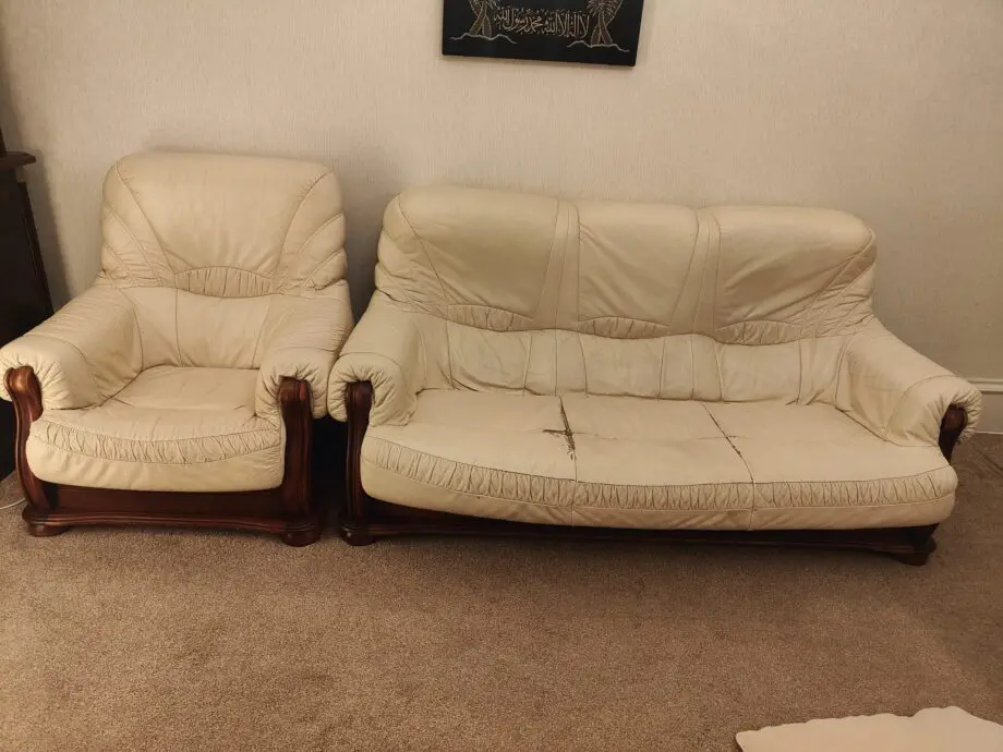 Leather creams sofas 3 seater 3 seater 1 seater and 1 seater