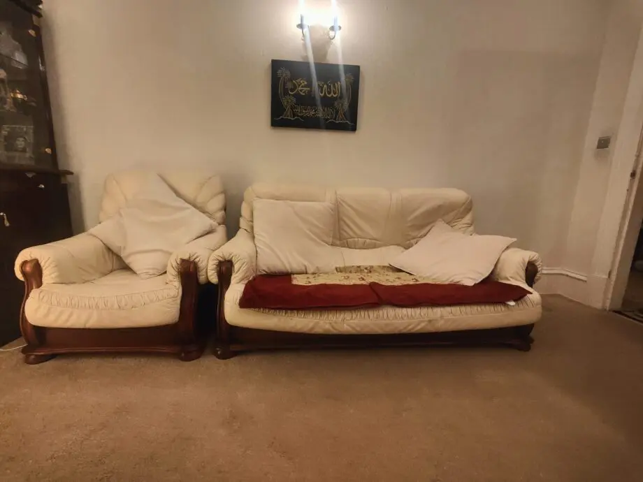 Leather creams sofas 3 seater 3 seater 1 seater and 1 seater
