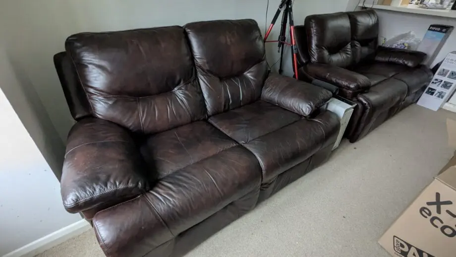DFS Venture 2x two seater power recliner sofa