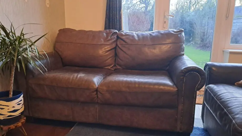 Brown leather DFS 3 seater and 2 seater chair