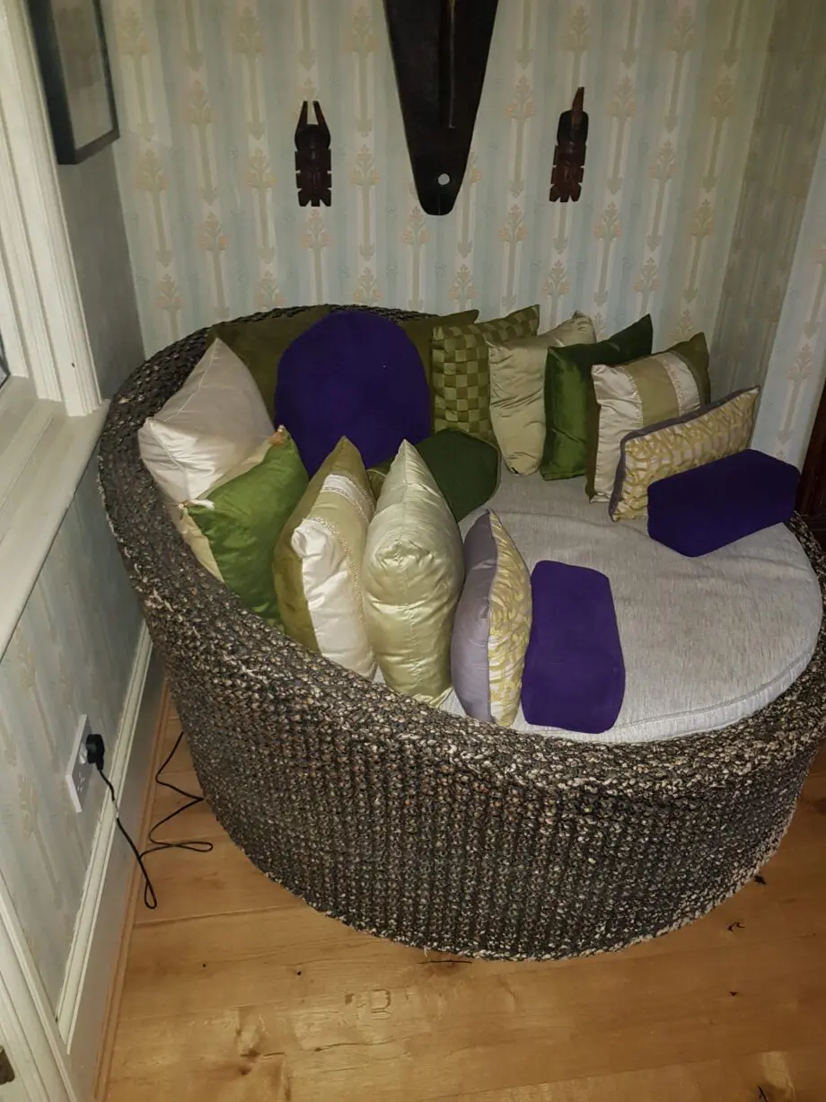 Bespoke Love Sofa - Mandala Furniture
