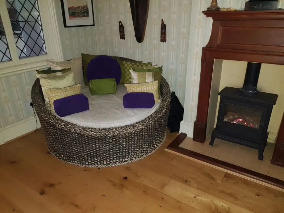 Bespoke Love Sofa - Mandala Furniture