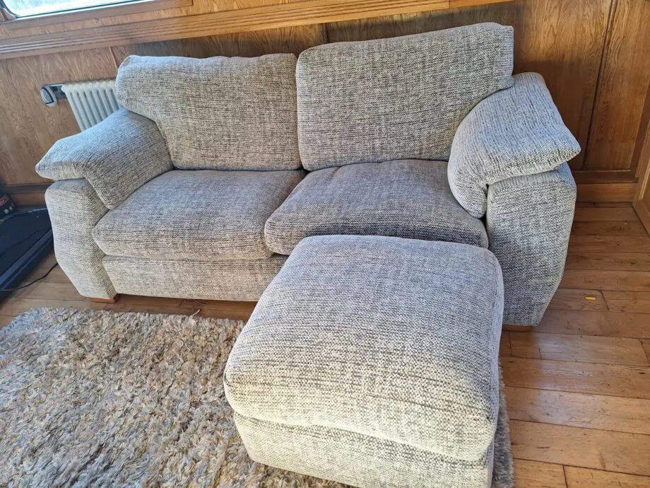 SCS sofa and puff