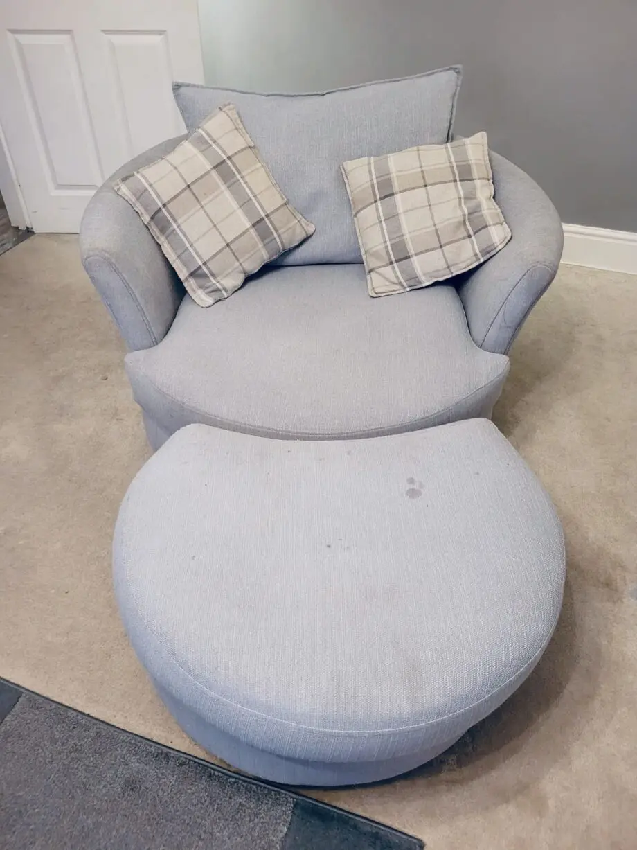 DFS Owen blue combination swivel chair, half moon foot stall and 2 pillows