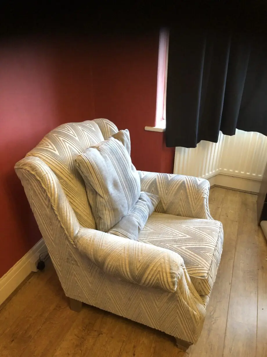 Alstons Lowry grey_silver chevrons chenille Chair