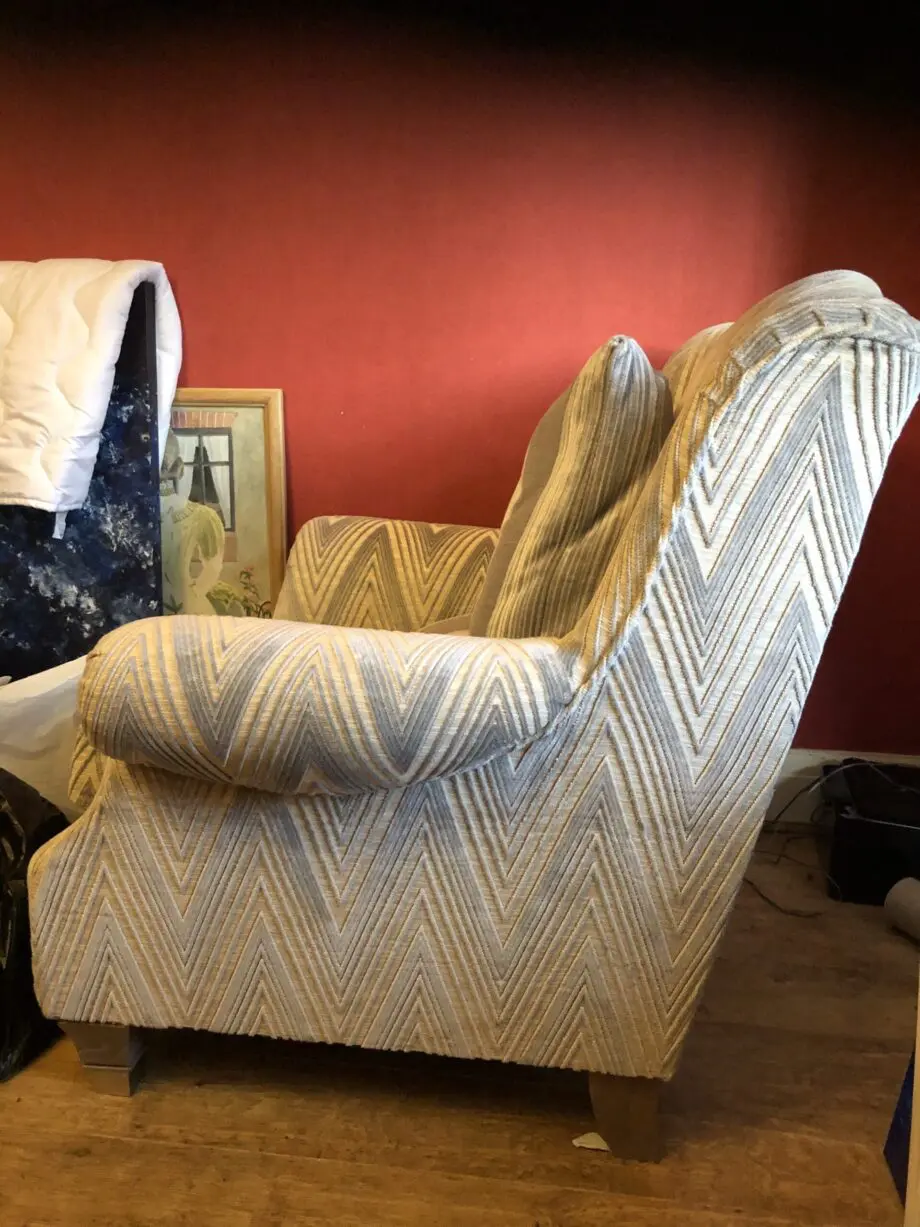 Alstons Lowry grey_silver chevrons chenille Chair