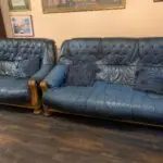 Blue settee with calf leather