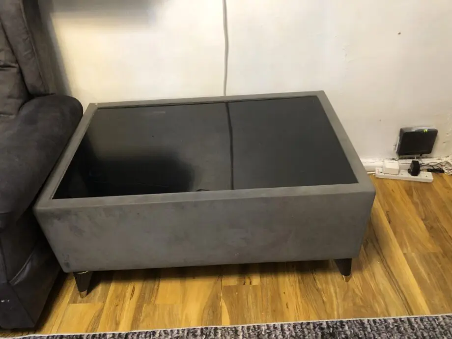 Electric Recliner Chair and Coffee table glass top