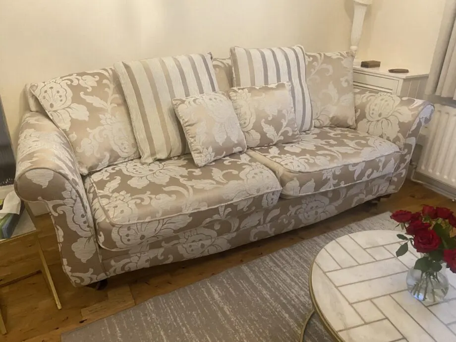 4 seater and love chair