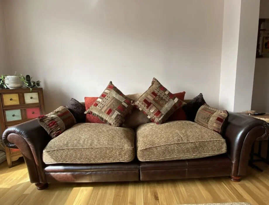 DFS ‘Perez” sofa set and footstool