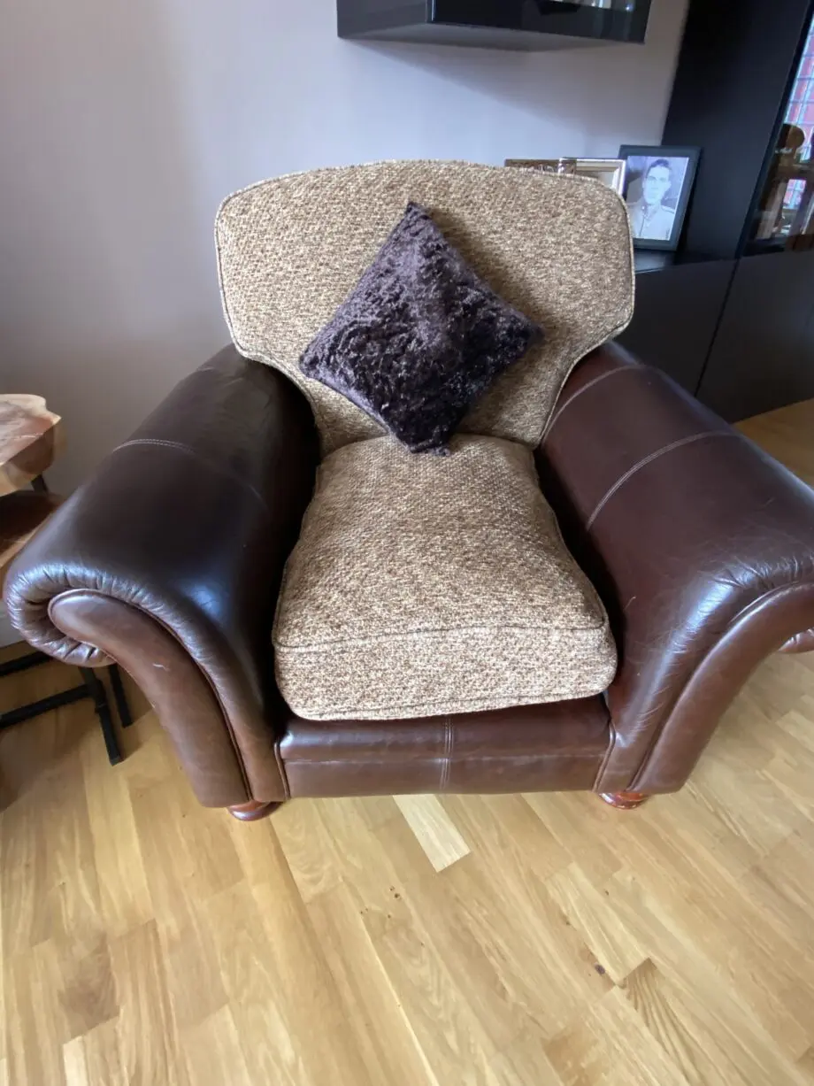 DFS ‘Perez” sofa set and footstool