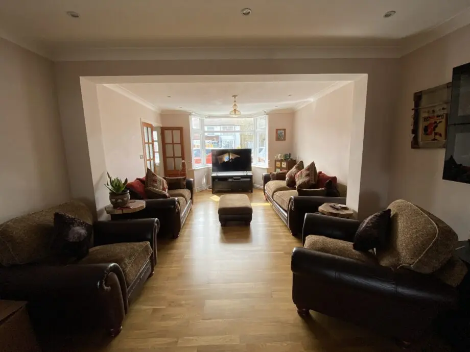 DFS ‘Perez” sofa set and footstool
