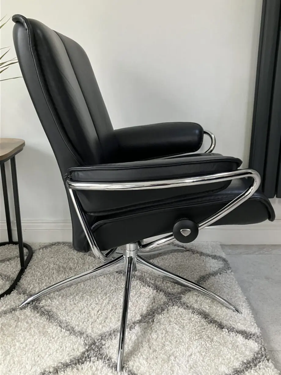 Ekornes Stressless City Black Chairs
