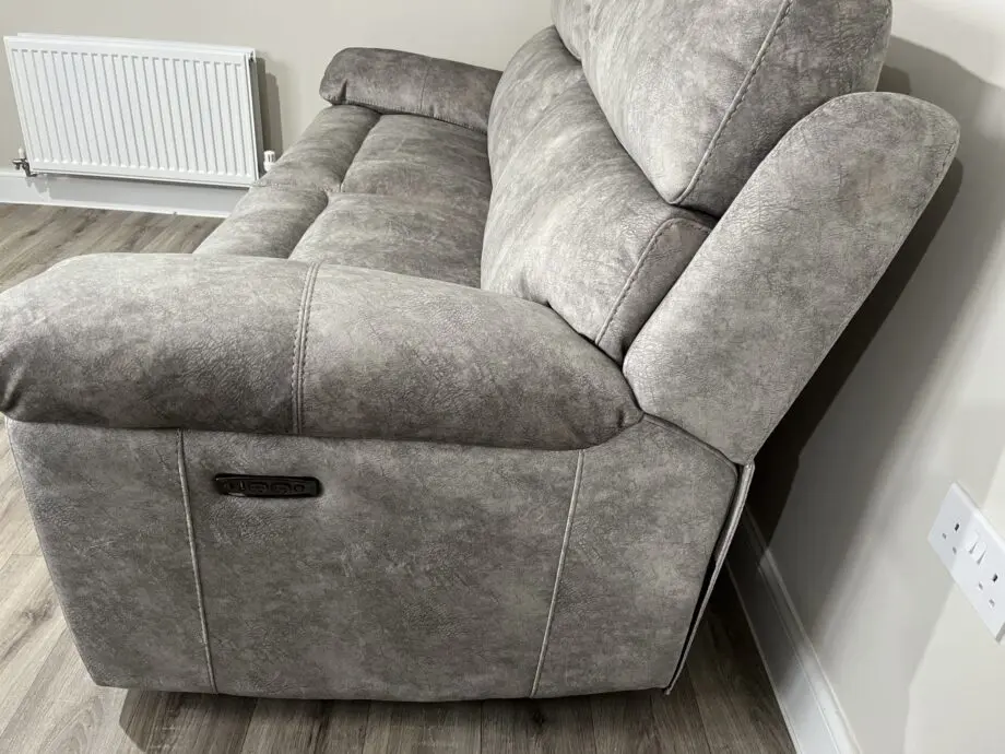 Fabb Furniture - Mosey - Bonnie Grey - 3 Seater Power Recliner and Power Headrest