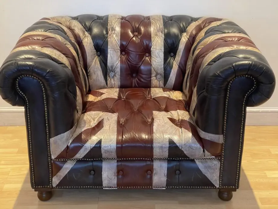 Timothy Oulton Button sofa in Jack”d and Broken 1 seater
