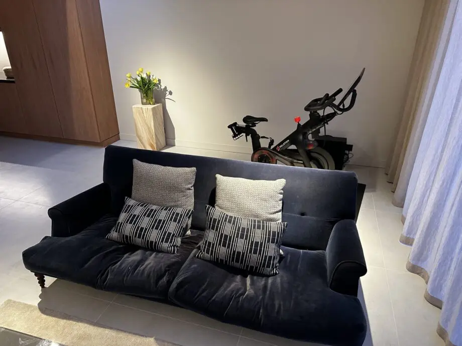 Mathew Hilton 'Oscar' 4 seater sofa