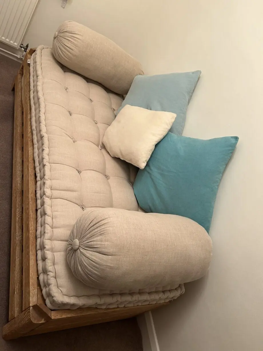 Loaf two pack day bed