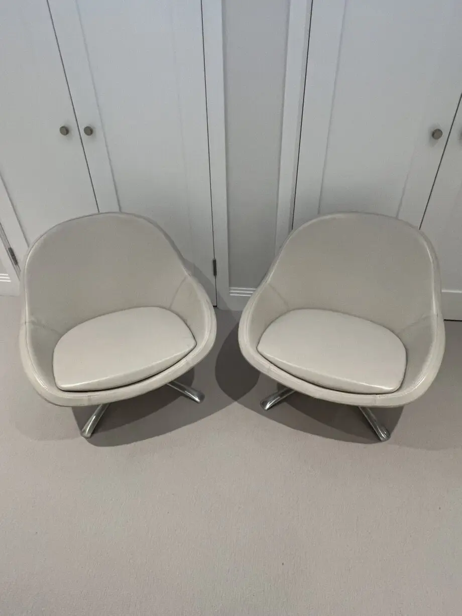 BoConcept Veneto swivel chairs (pair)