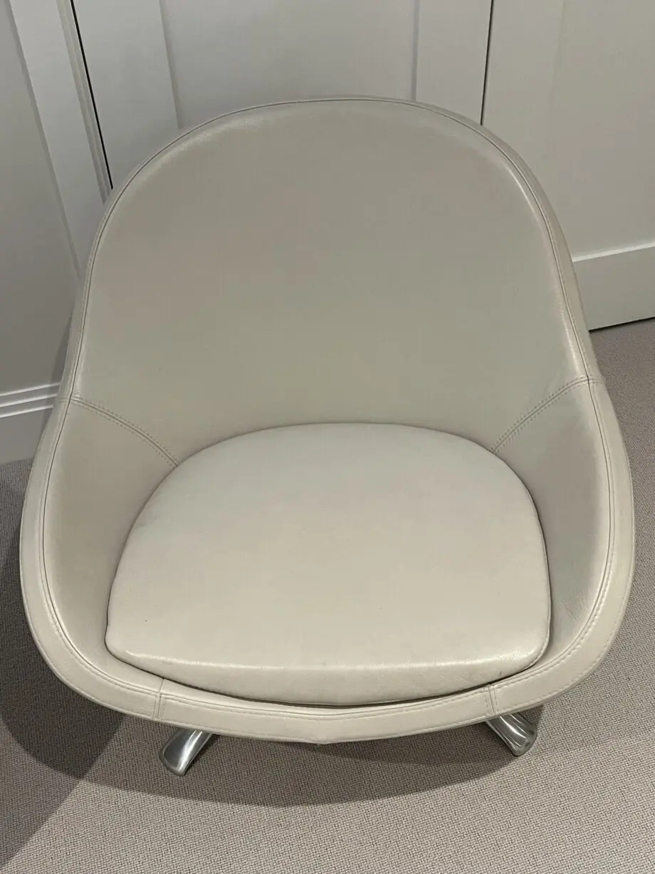 BoConcept Veneto swivel chairs (pair)