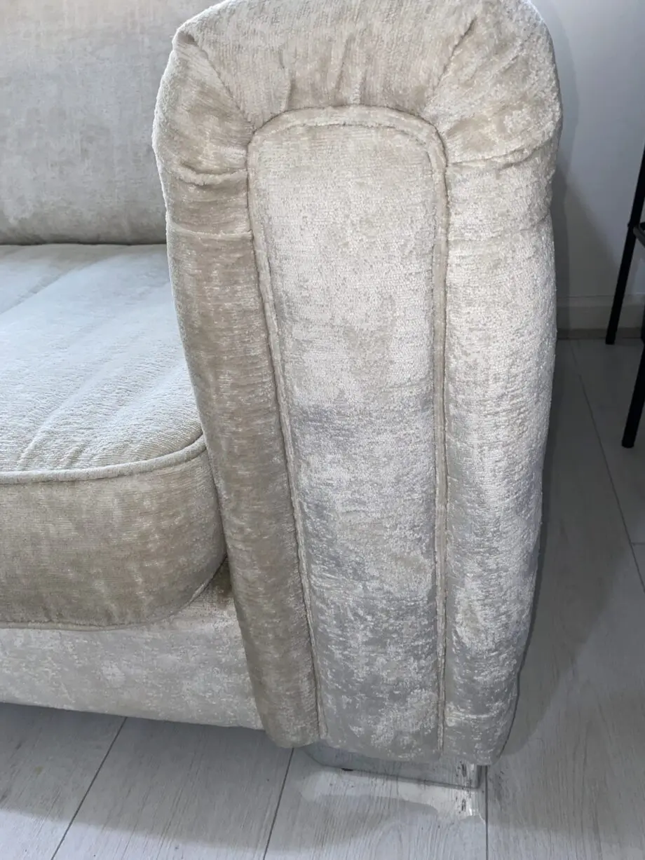 Taskers 2 seater snuggle chair