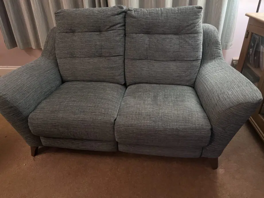 L G-Plan 3 piece suite power recliners on all chairs