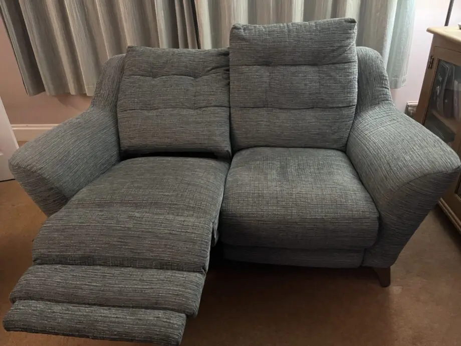L G-Plan 3 piece suite power recliners on all chairs