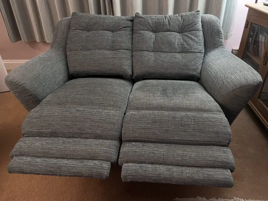 L G-Plan 3 piece suite power recliners on all chairs